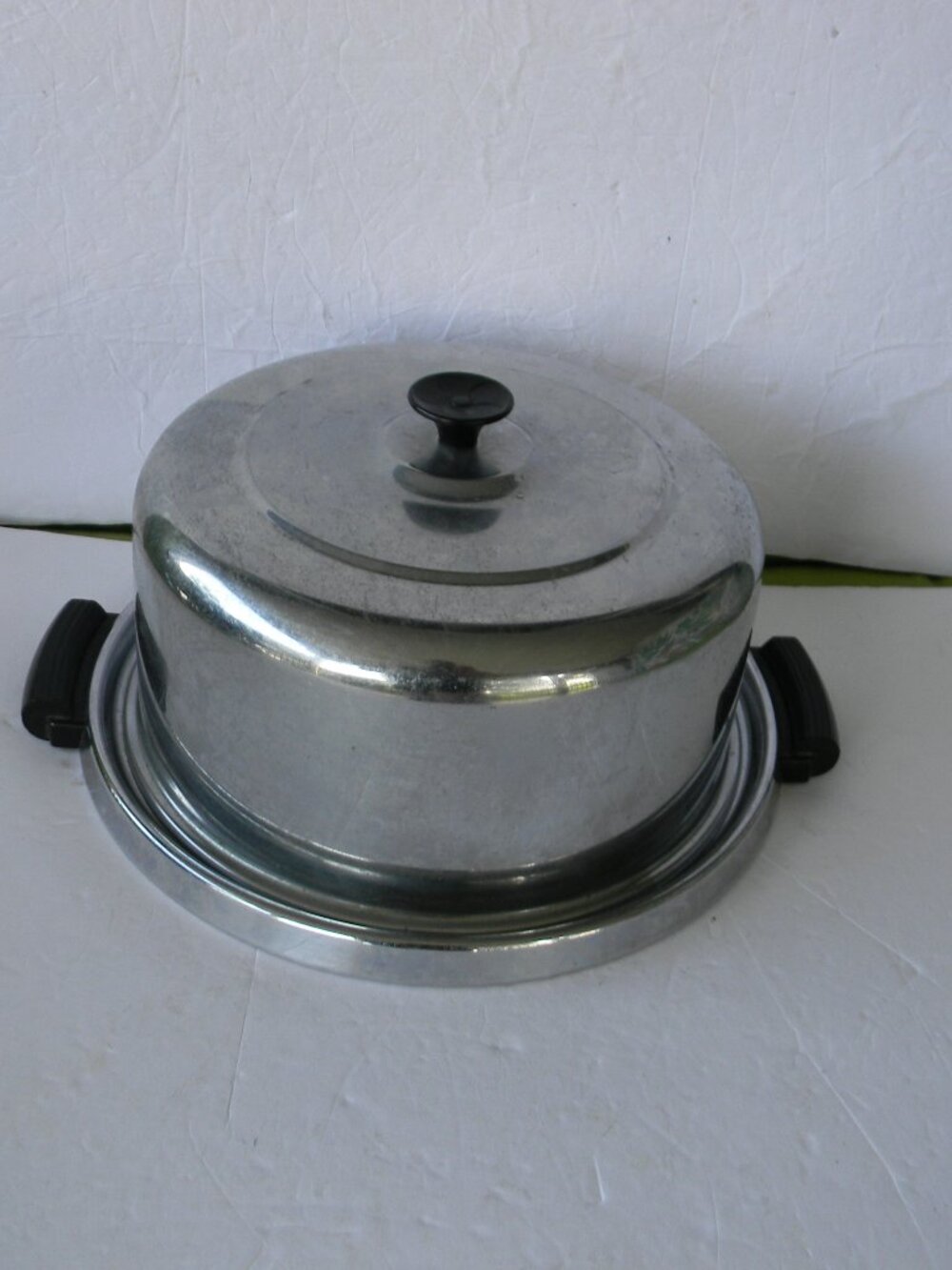 Aluminum Cake Carrier Saver with Lid RARE HANDLES Vintage  Mcm 1950s/ 1960'S